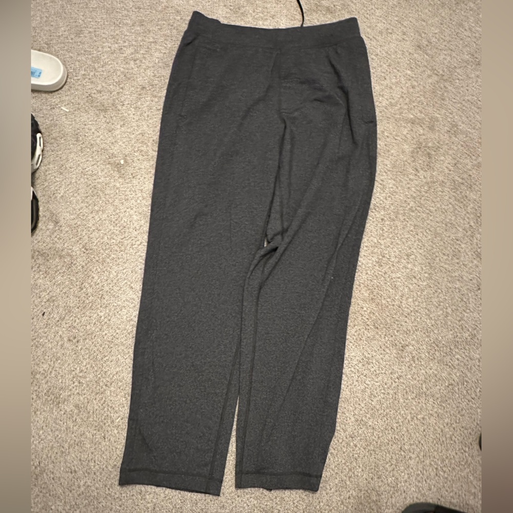 Lululemon Men's charcoal Gray Heather jogger Sweatpants Size Large